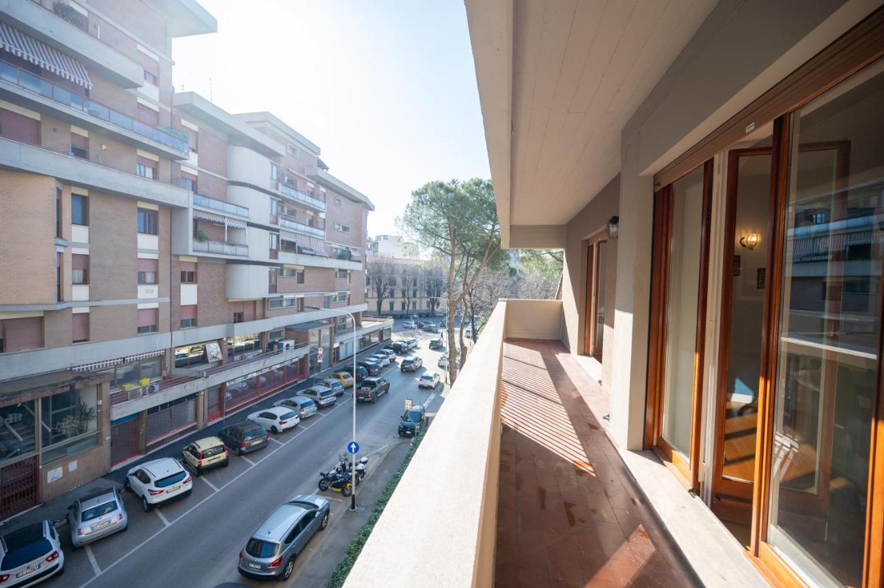 Sunny Park Residence Florencia Exterior foto